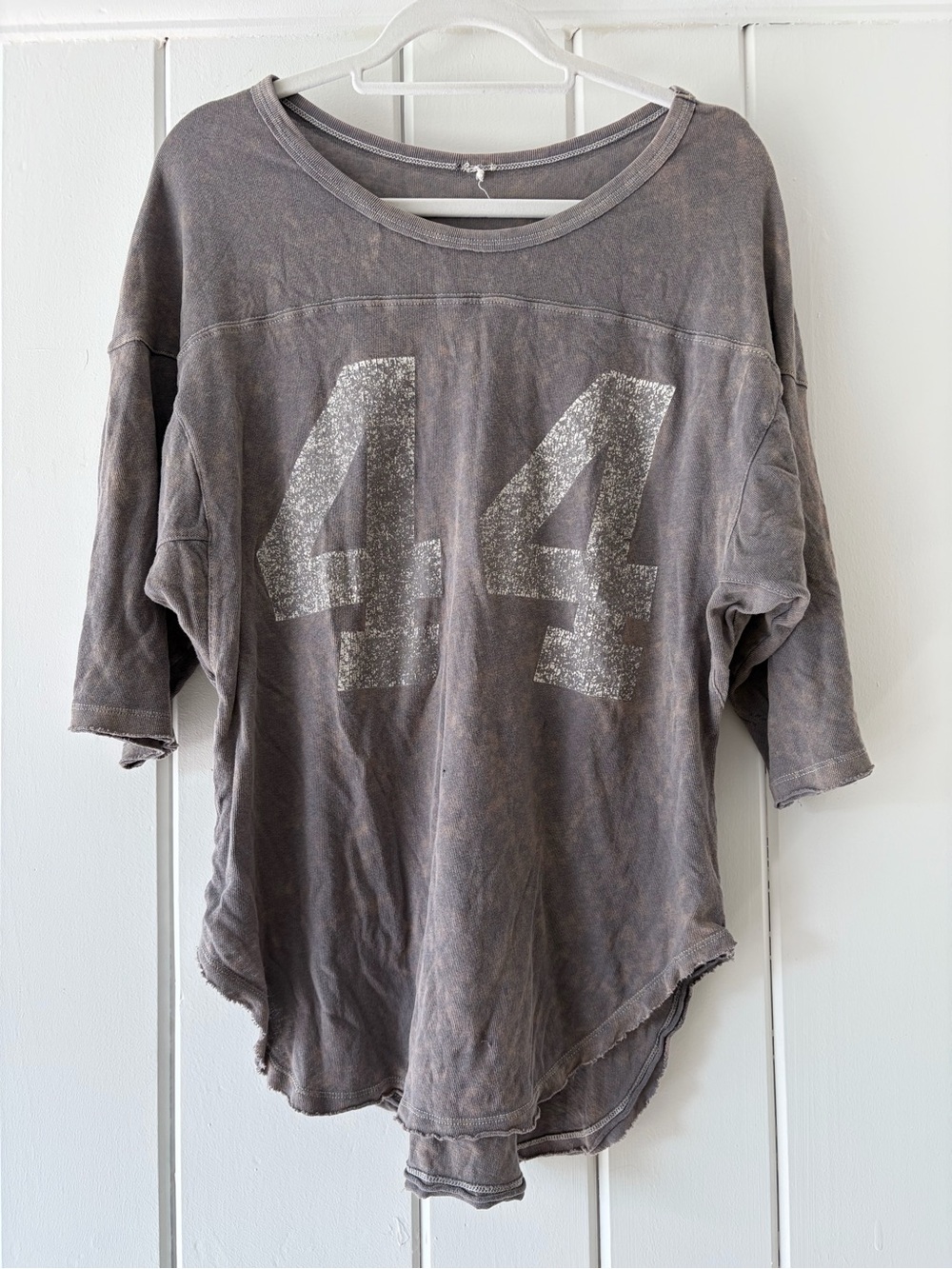 Vintage Paper Thin Gray Men’s Collegiate Top with Faded '44'